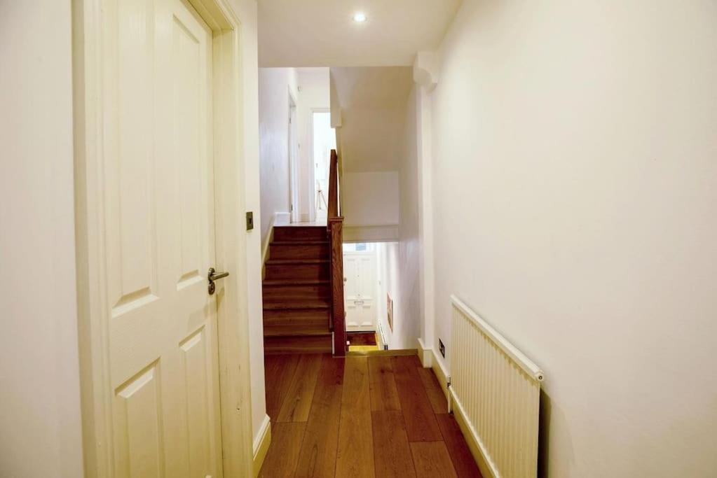 Fulham Spacious Luxe House King Bed Garden Appartement *